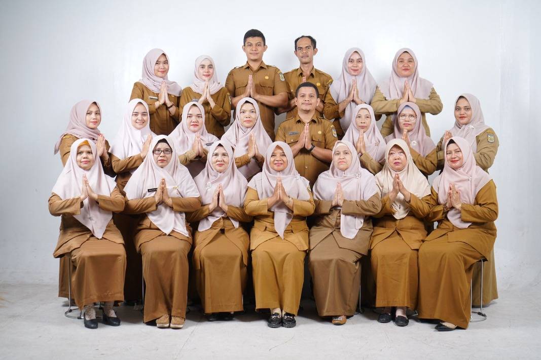 Guru & Tenaga Kependidikan